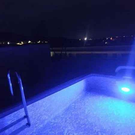 Apartamento ático Con Piscina Privada