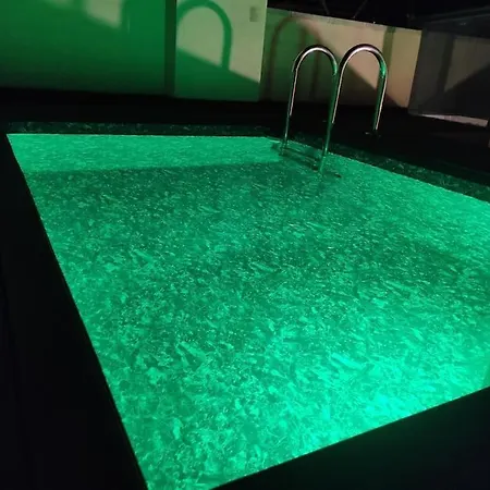 ático Con Piscina Privada